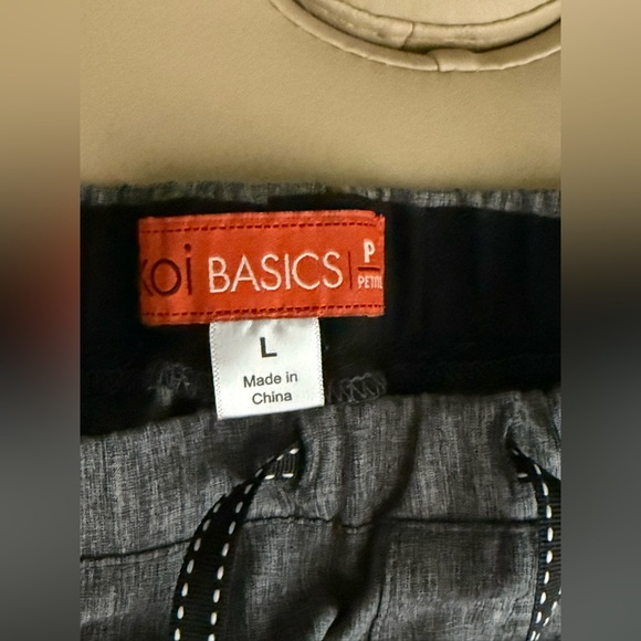 Koi basics scrub pants - Picture 3 of 8